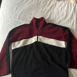 Alala x Barry’s collaboration fleece pullover.